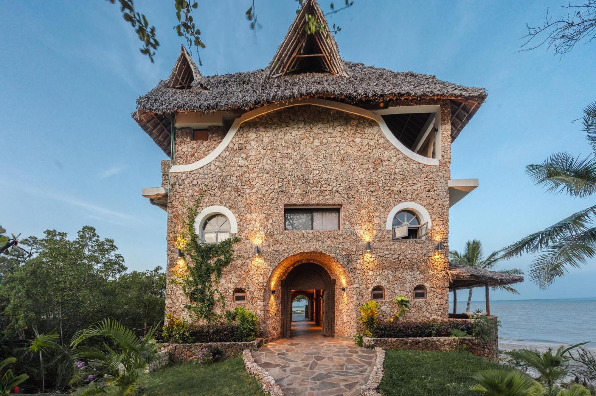 Mwazaro Beach Lodge Shimoni Luaran gambar