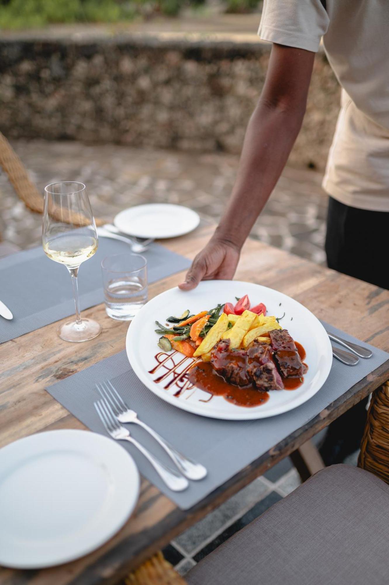 Mwazaro Beach Lodge Shimoni Luaran gambar