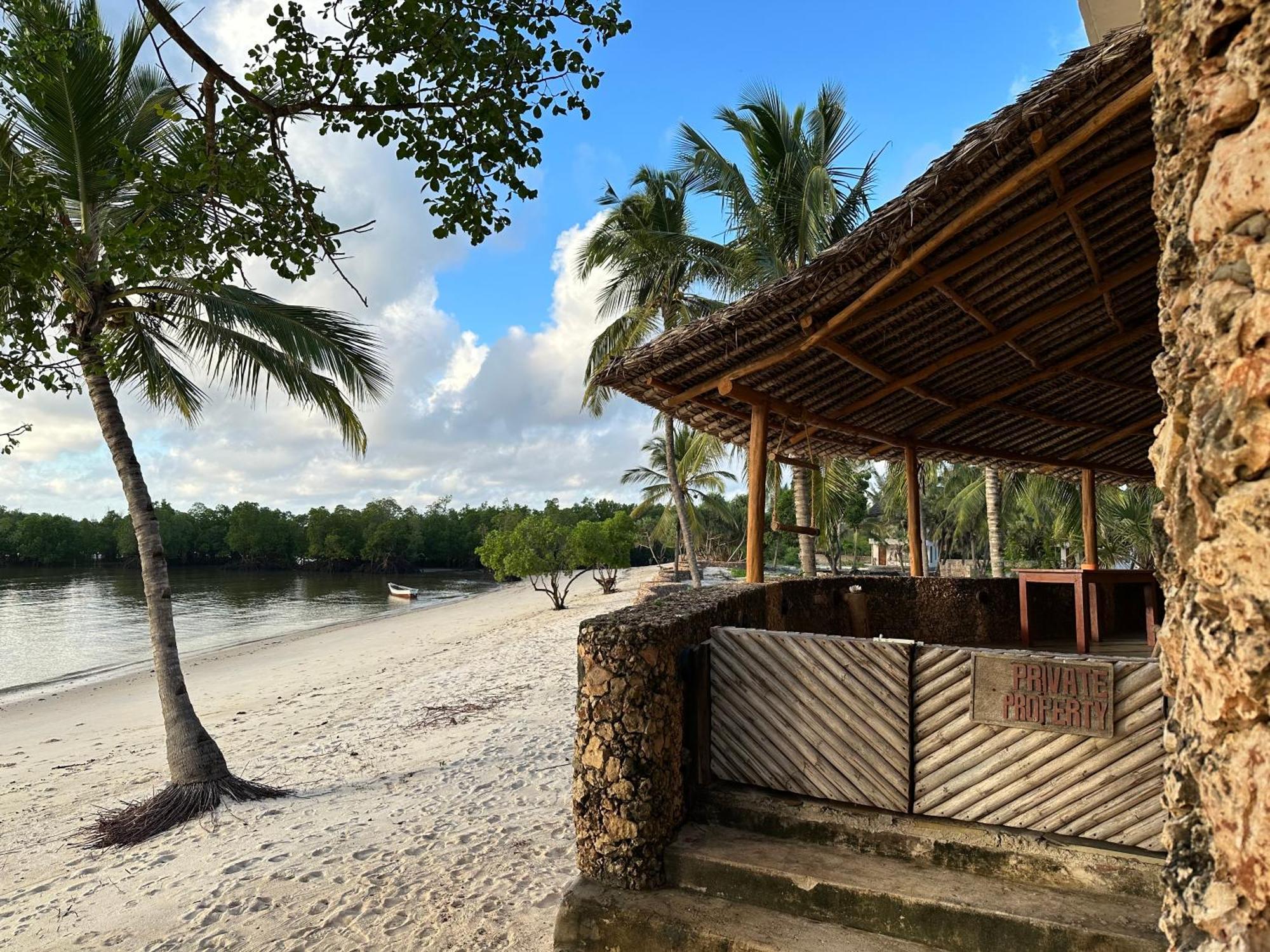 Mwazaro Beach Lodge Shimoni Luaran gambar